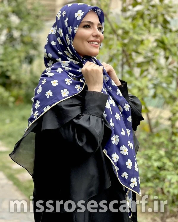روسری جدید میس رز