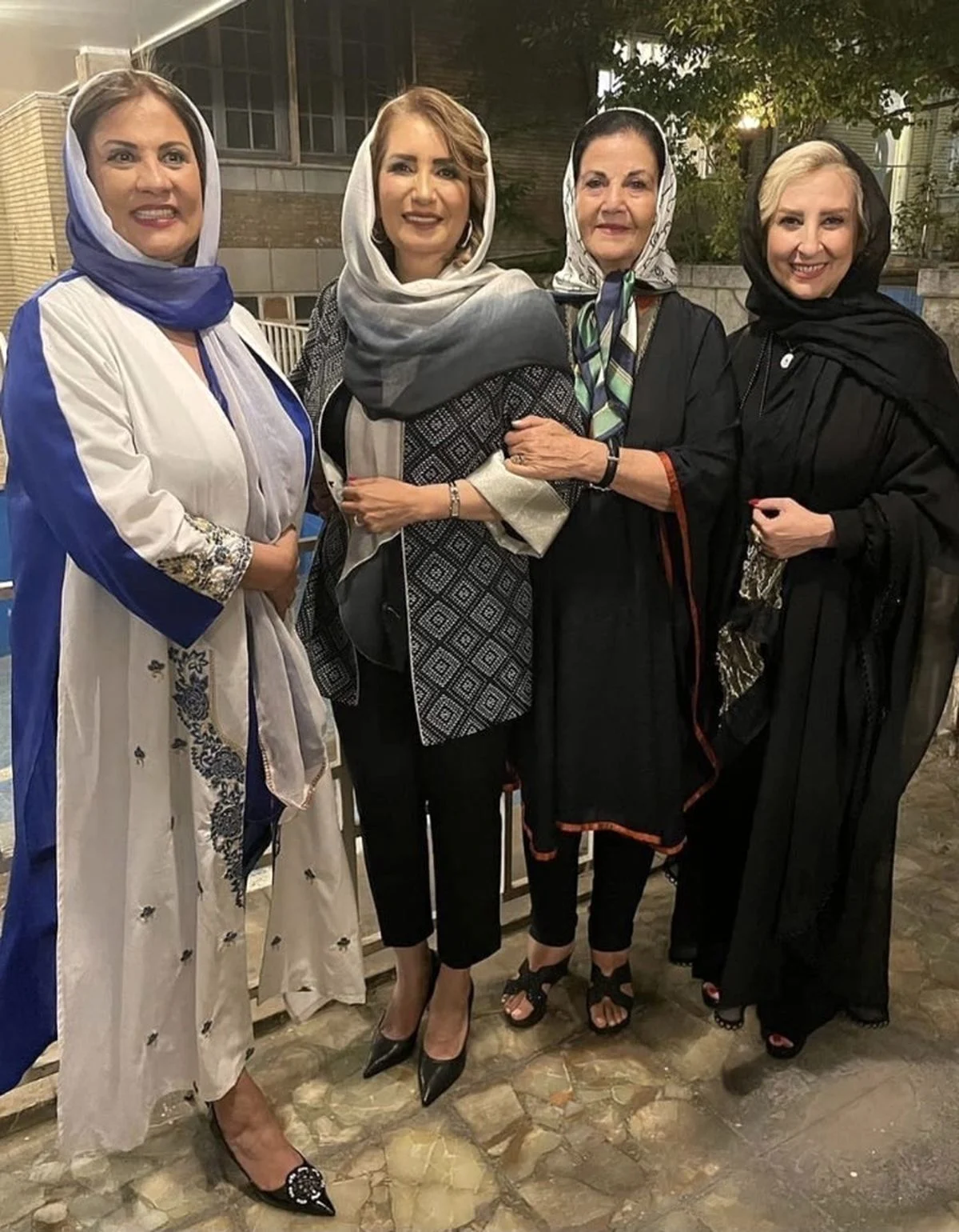 عمومی